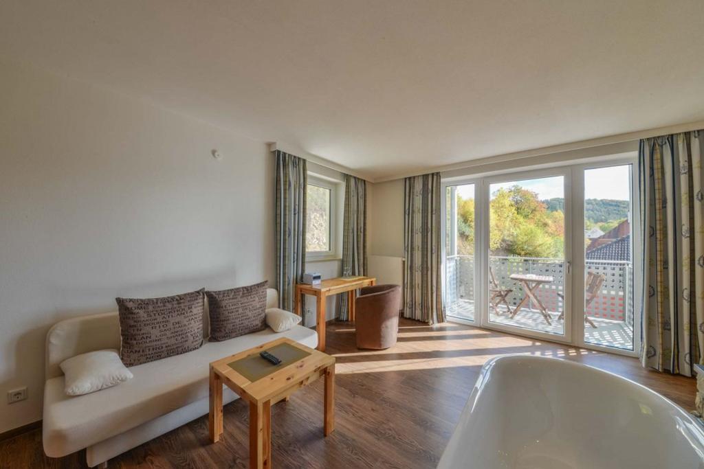 Hotel Gasthof Heckl 킨딩 외부 사진